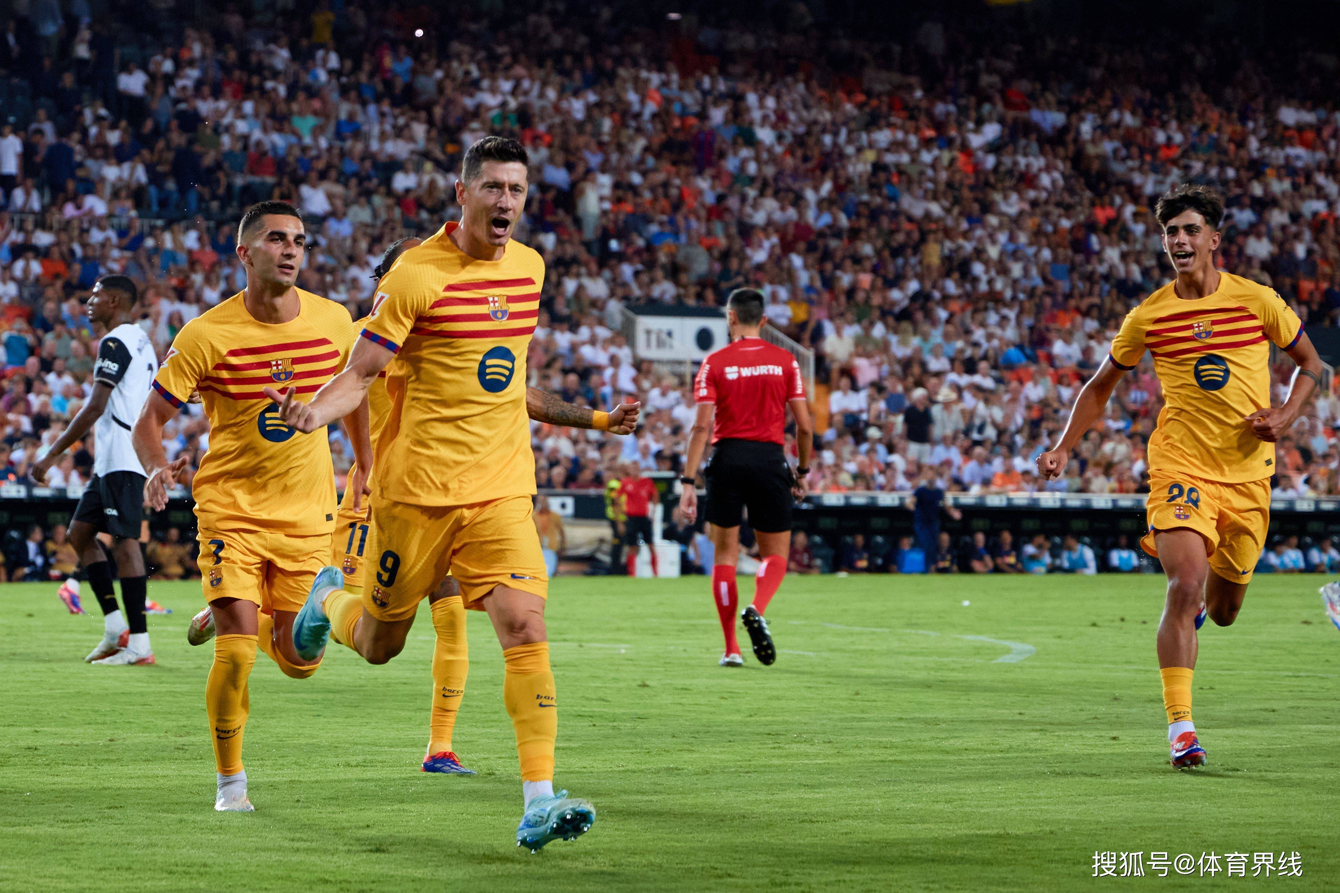 包含勒沃库森今晨豪取连胜；志在西甲名次提升；悬念犹存；更衣室氛围转暖的词条